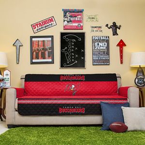 Tampa Bay Buccaneers Quilted Sofa Cover