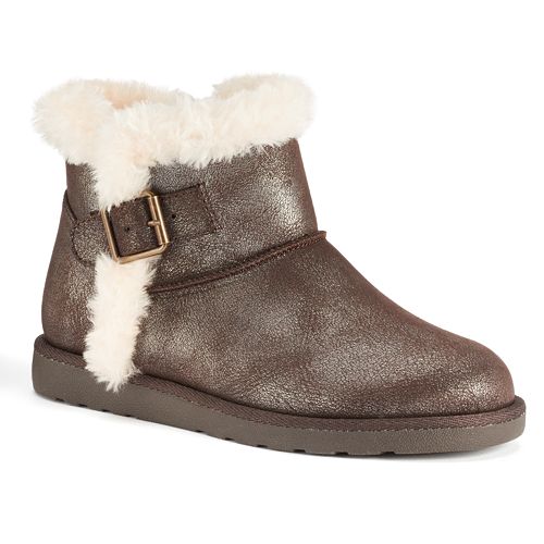 tall brown fuzzy boots