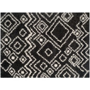 Safavieh Belize Tribal Chevron Shag Rug
