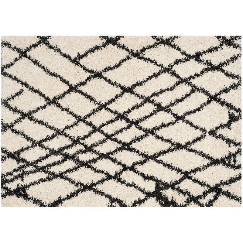 Safavieh Belize Tribal Abstract Shag Rug, White, 5X7.5 Ft