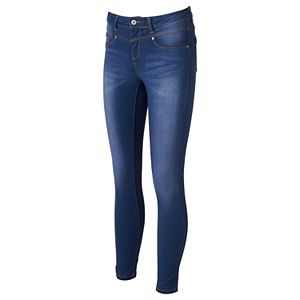 Juniors' Vanilla Star Supersoft Drop Yoke Skinny Jeans
