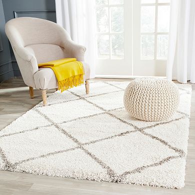 Safavieh Bella Lattice Shag Rug