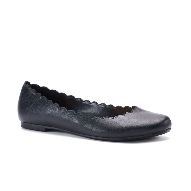 Scalloped ballet flats hot sale