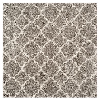 Safavieh Lola Quatrefoil Shag Rug