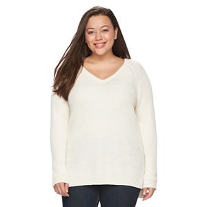 Juniors' Plus Size SO庐 V-Neck Tunic Sweater