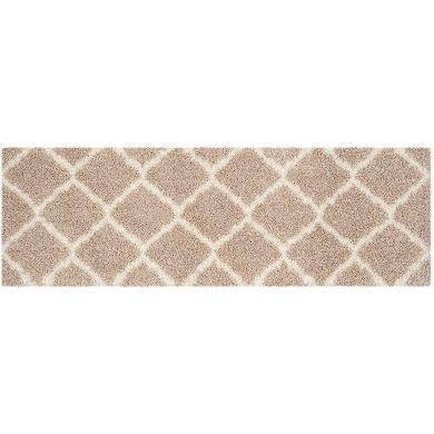 Safavieh Alberta Large Lattice Shag Rug