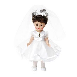 Madame Alexander Brunette Wendy My First Communion Doll