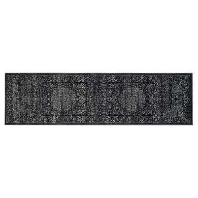 Safavieh Carnegie Victoria Framed Floral Rug