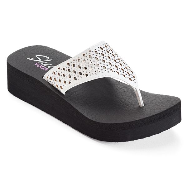 skechers yoga foam flip flops white
