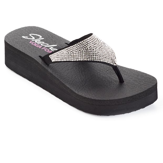Skechers Yoga Foam Sandals Womens 6 Gray Black Thong Flip Flops Casual  Comfort