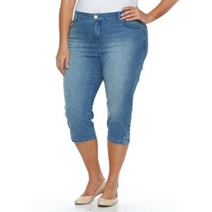 Plus Size Gloria Vanderbilt Jordyn Embroidered Denim Capris