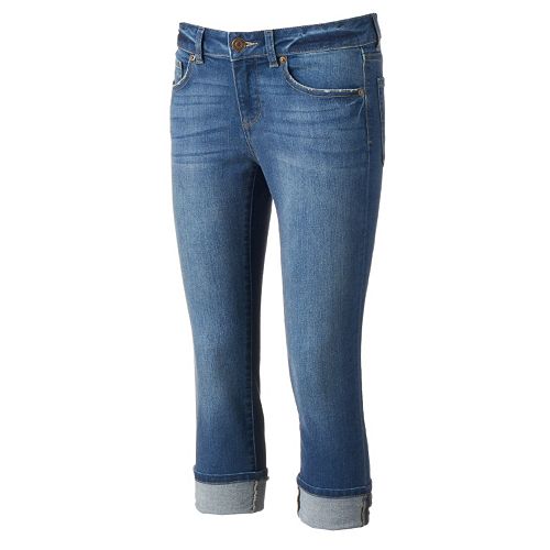 Juniors' SO® Whiskered Capri Jeans
