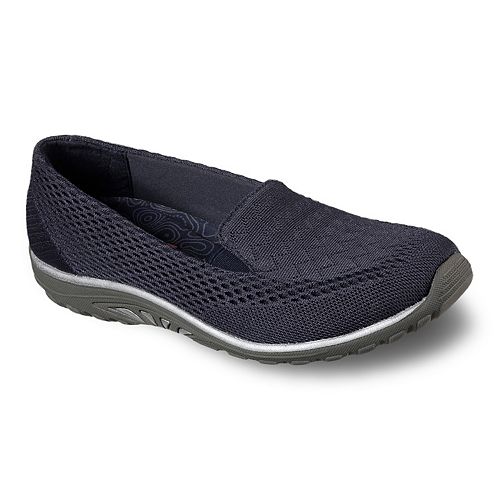 Navy blue hotsell skechers memory foam