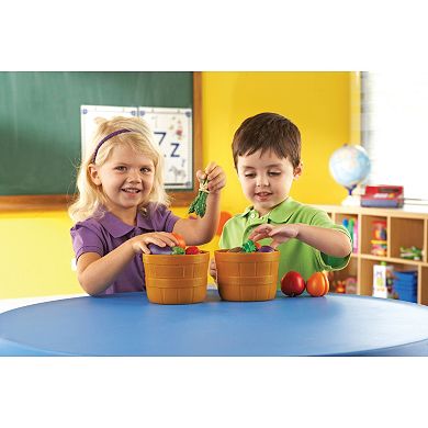 Learning Resources New Sprouts Bushel of Fruit Set
