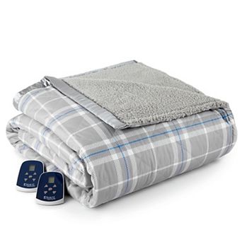 Micro Flannel® to Sherpa Heated Blanket