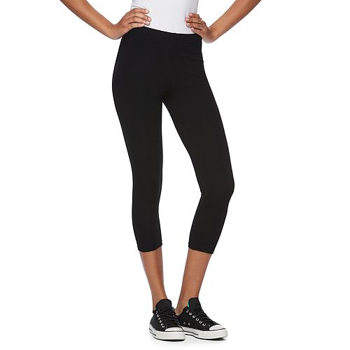 Download Juniors' SO® Capri Leggings