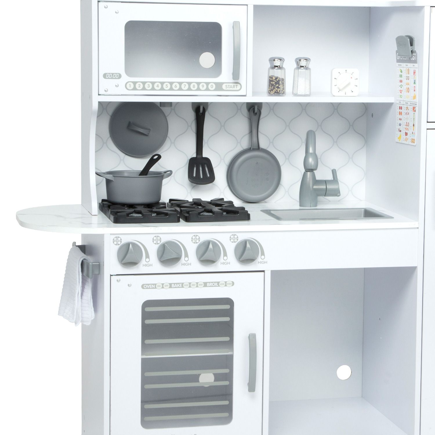 Melissa Doug Chef S Play Kitchen   2727570 ALT98