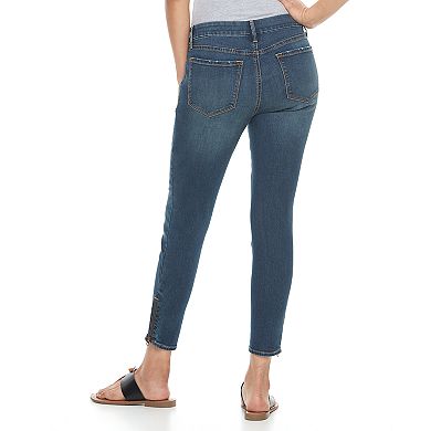 Women's Apt. 9® Faded Zipper Capri Jeans