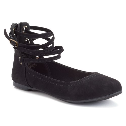 flats with wrap around ankle