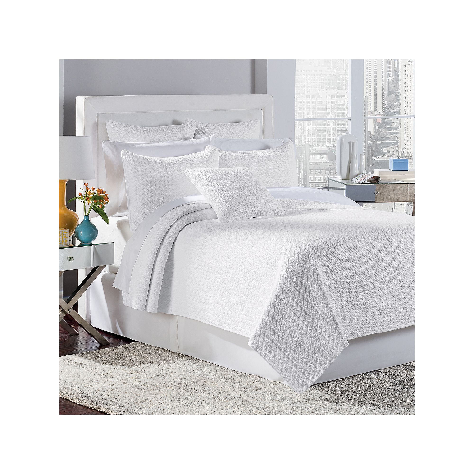 Estate Collection Tristan Quilt Set, White