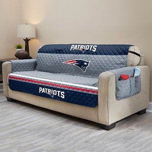 New England Patriots Quilted Sofa Cover