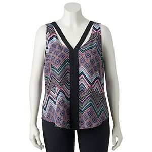 Juniors' Plus Size Candie's® Print Double V Tank