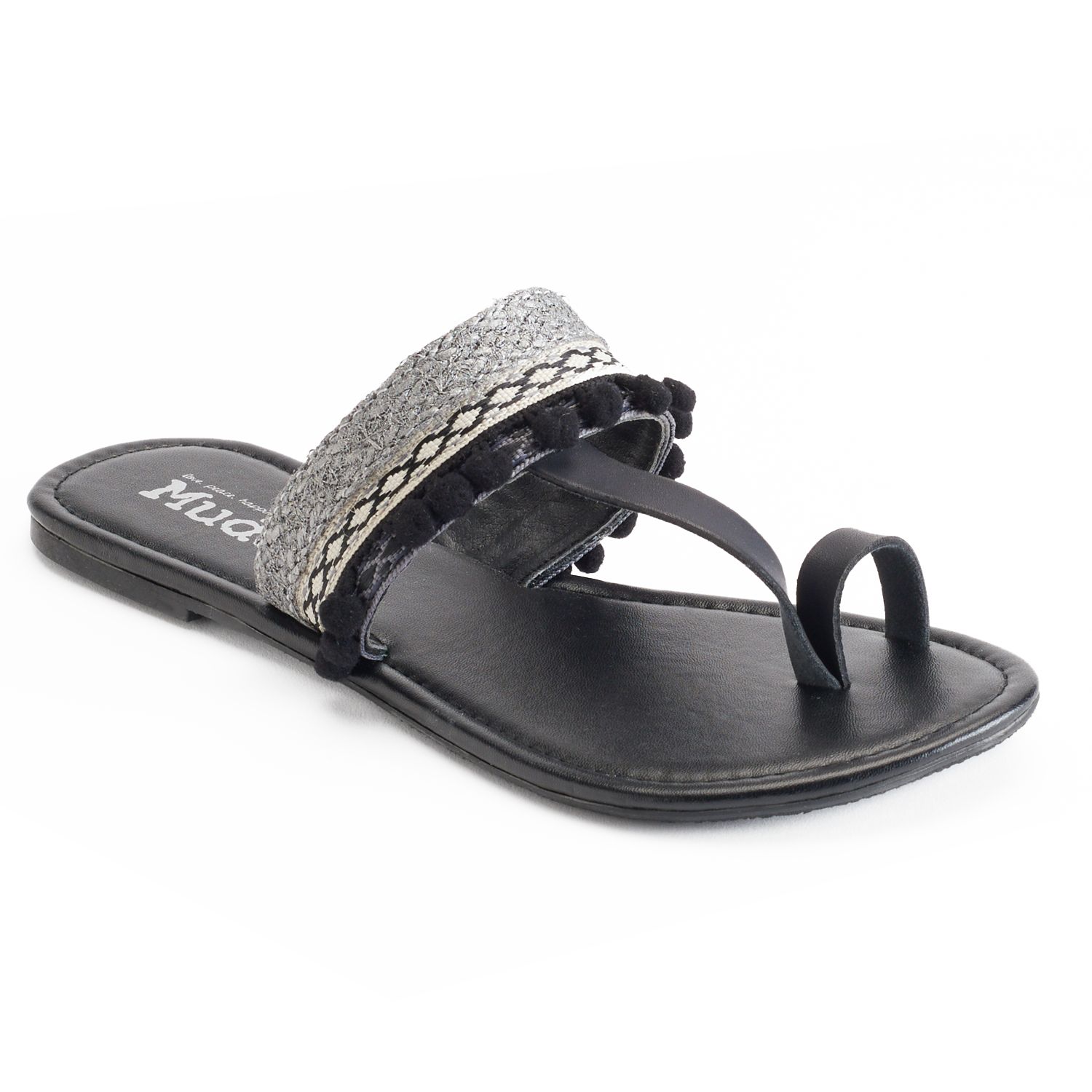 mudd women's toe loop sandals