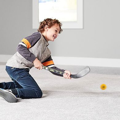 Franklin Sports Boston Bruins Mini Hockey Player Set