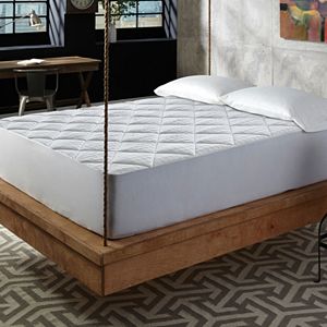 MGM GRAND® at home™ 400 Thread Count Jacquard Mattress Pad