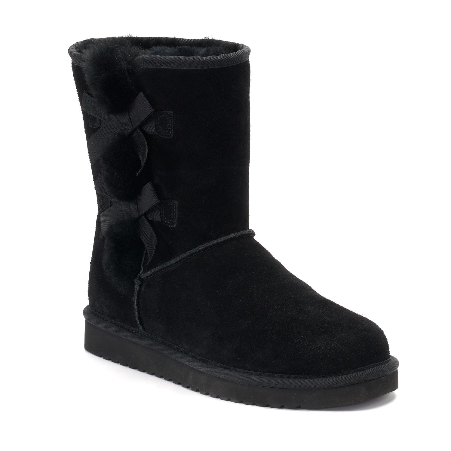 black winter boots