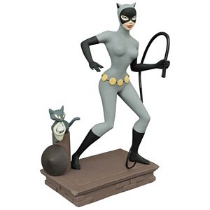 Femme Fatales Batman The Animated Series Catwoman PVC Statue by Diamond Select Toys