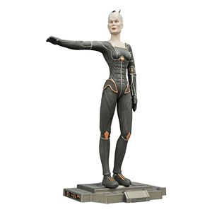 Star Trek Femme Fatales Borg Queen PVC Figure by Diamond Select Toys