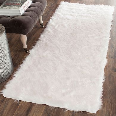 Safavieh Rainier Faux Sheep Skin Rug