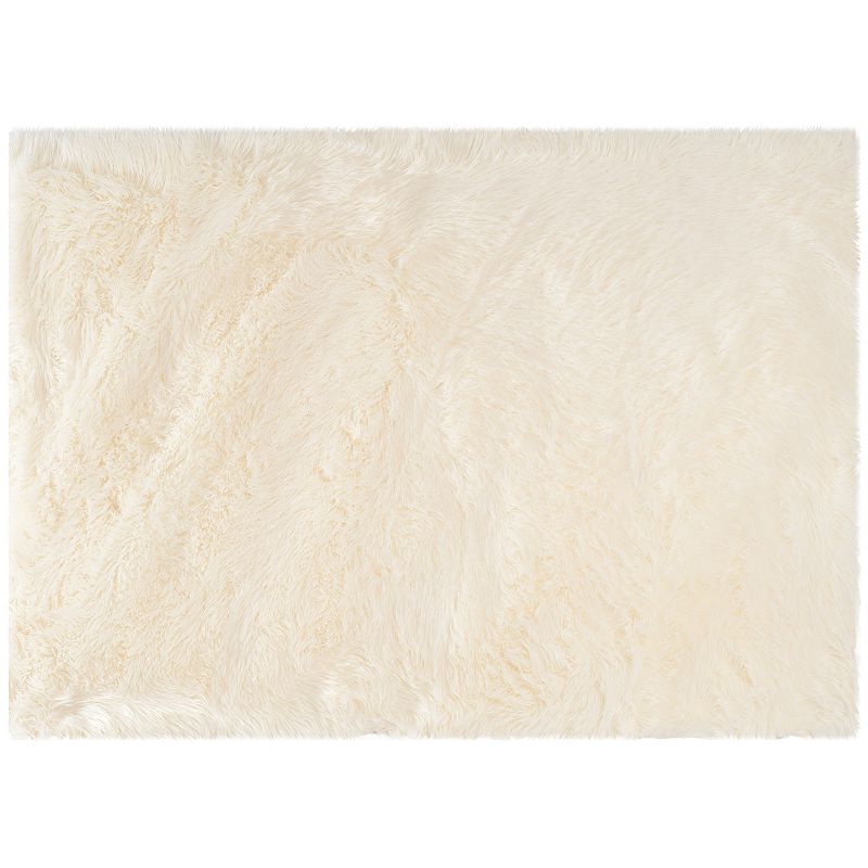 Safavieh Rainier Faux Sheep Skin Rug, White, 6Ft Rnd