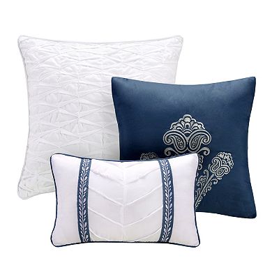 Madison Park 6-Piece Caroline Quilt Set with Shams and Decorative Pillows