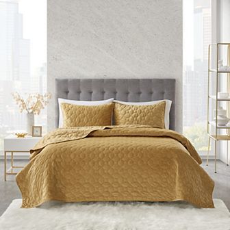 Madison Park Emery 3 pc Velvet Quilt Set with Shams