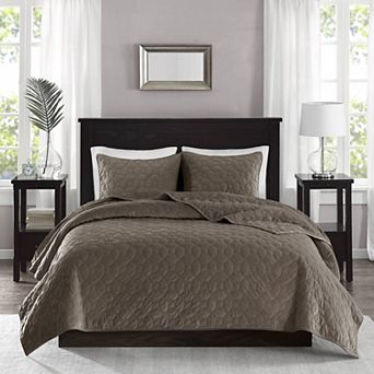 Madison Park Emery 3 pc Velvet Quilt Set with Shams