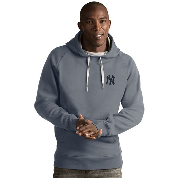 Men's Antigua New York Yankees Victory Pullover Hoodie
