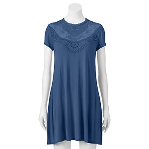 Juniors' Almost Famous Crochet Yoke Shift Dress