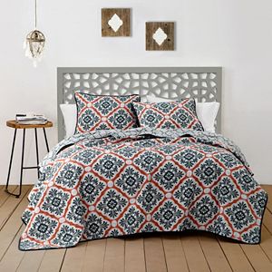 Avondale Manor 3-piece Delmara Quilt Set