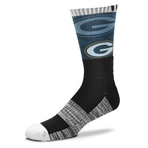 Adult For Bare Feet Green Bay Packers Blackout Socks