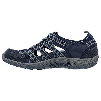Skechers Relaxed Fit Reggae Fest Dory Women s Exposed Sneakers