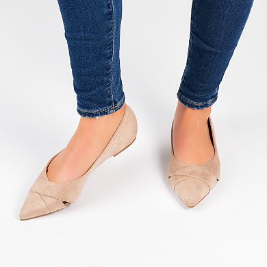 Journee Winslo Women's Pointed Flats