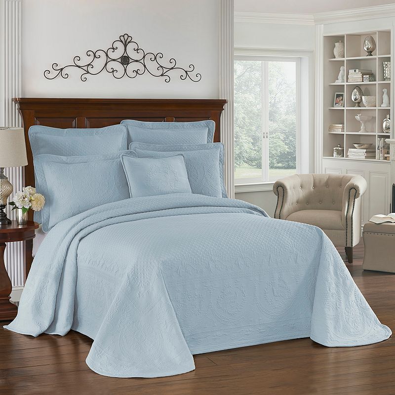 Historic Charleston Charles Matelassé Bedspread, Blue, King