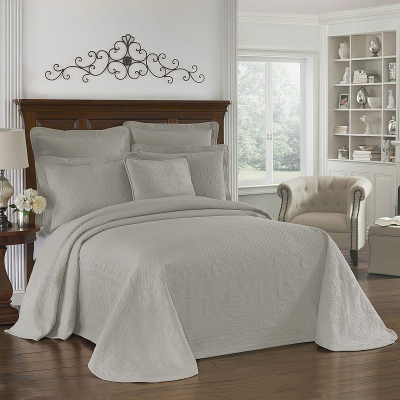 Historic Charleston Charles Matelassé Bedspread, Grey, Queen