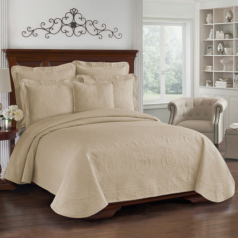 59935885 Historic Charleston Charles Matelassé Coverlet, B sku 59935885