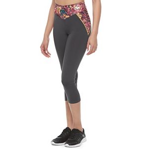 Juniors' Her Universe Wonder Woman Graphic Print Capris by DC Comics