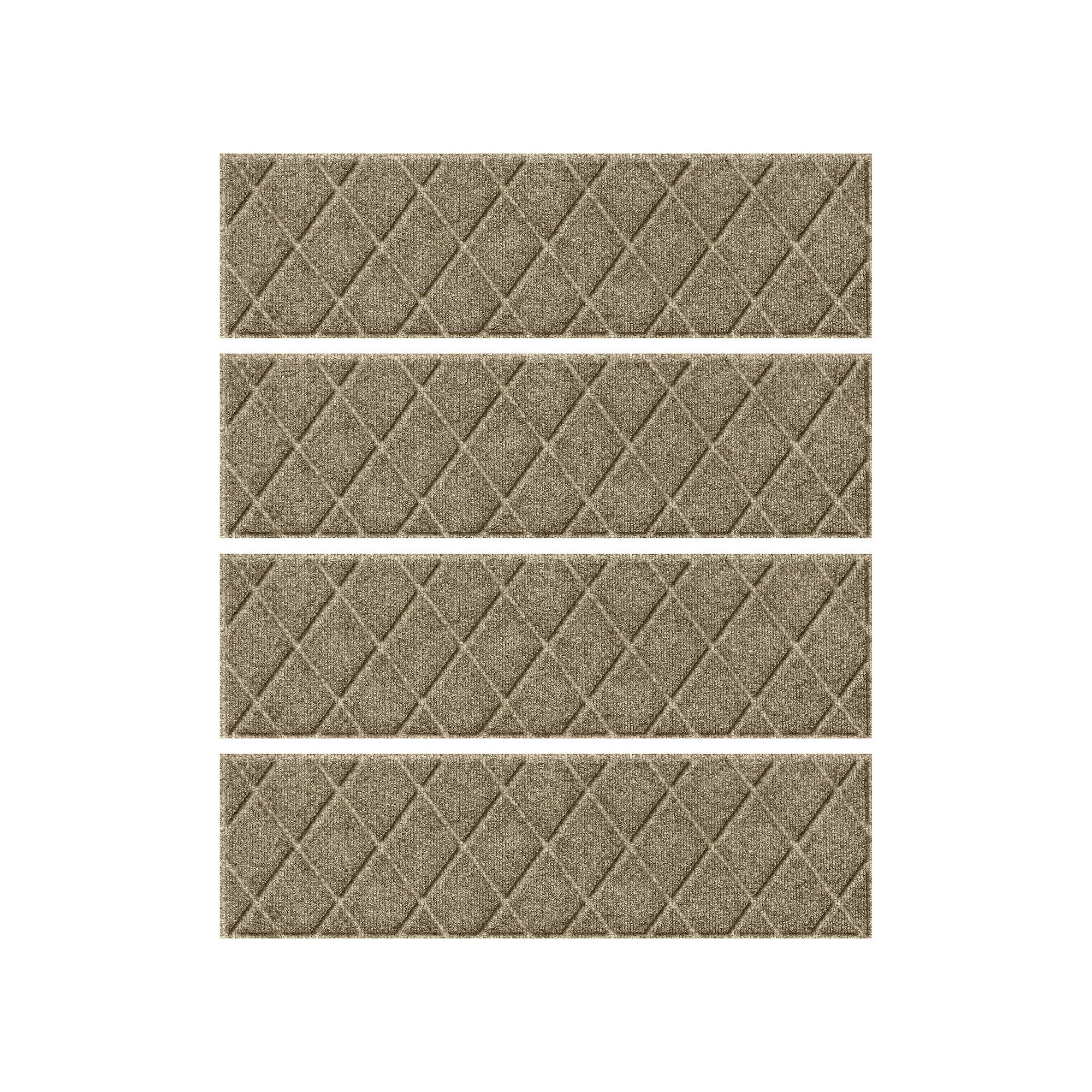 Waterhog Argyle 8.5 x 30 4-pack Indoor Outdoor Stair Tread Set, Green