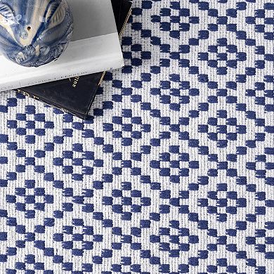 nuLOOM Holcombe Area Rug