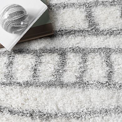 nuLOOM Renata Moroccan Shag Area Rug